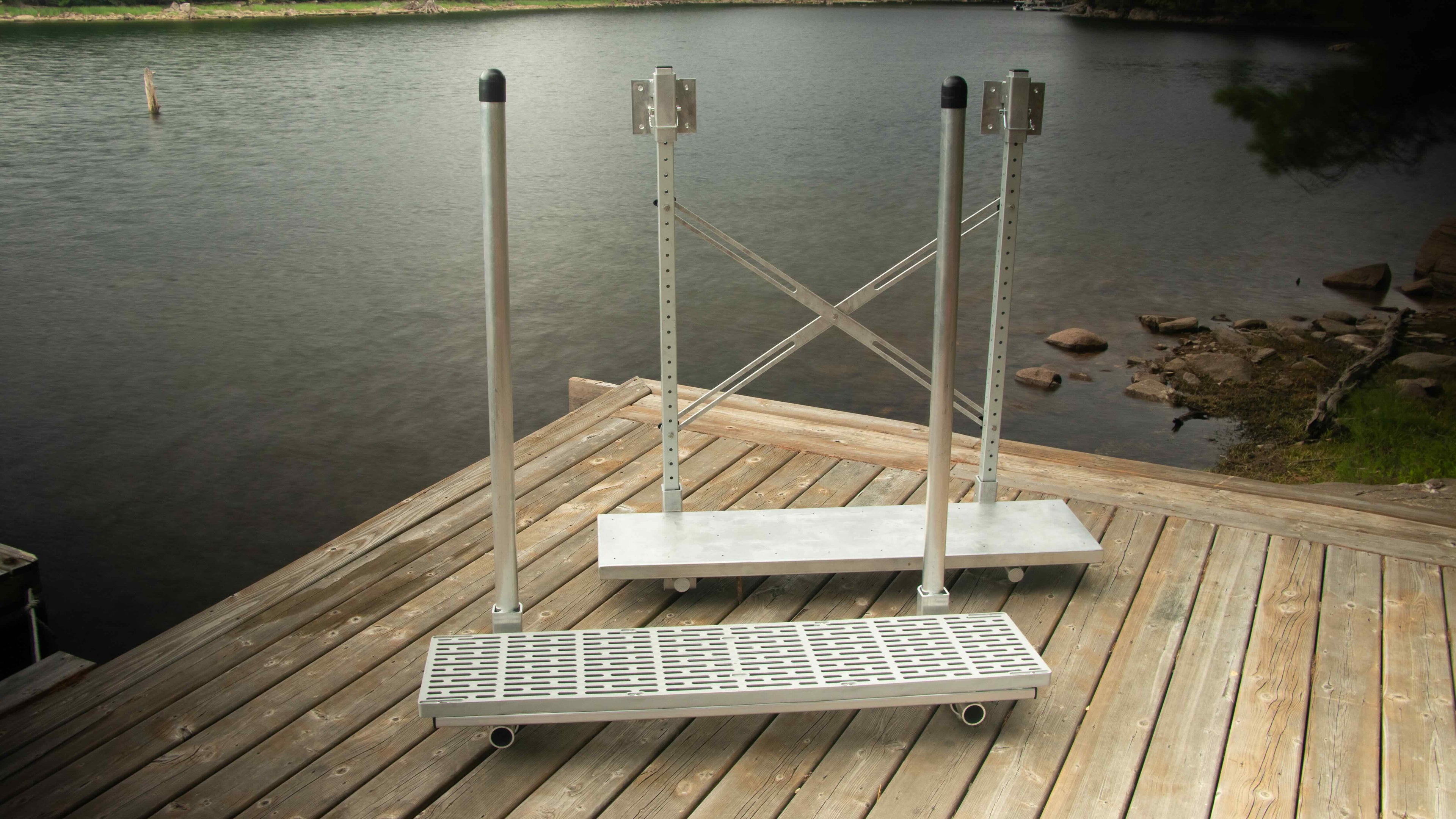 The Dock Ledge & The Dock Ledge Pro, in-water platforms that attach easily to your dock.